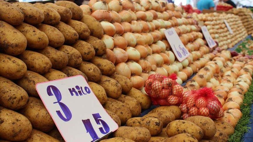 Bu pazarda soğan patates bedava